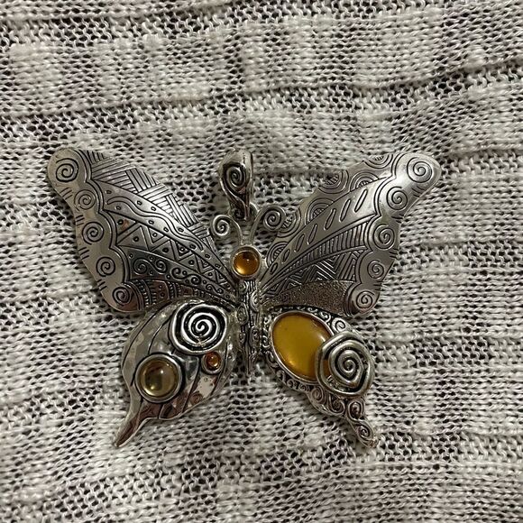 Butterfly Pendant Large - Picture 1 of 5